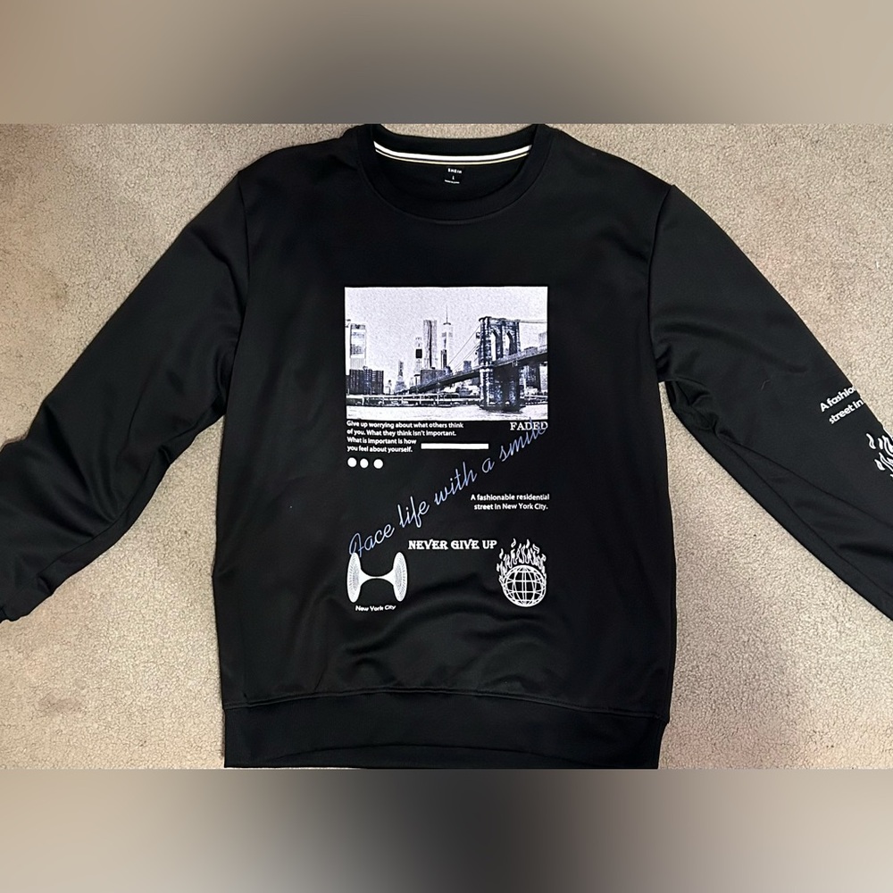 Men’s Longsleeve New York City Sweater(BRAND NEW NO TAG)